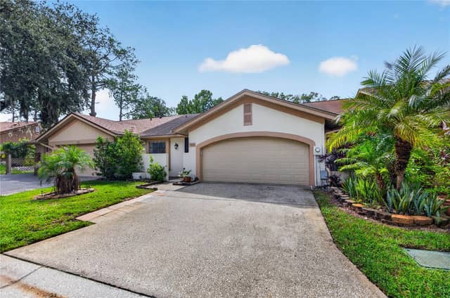 4004 SHORESIDE CIR photo