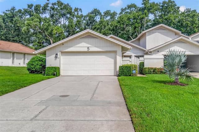 456 LAKEVIEW DR #5 photo