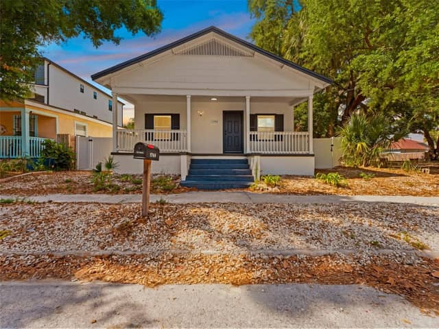 1740 W CHERRY ST photo