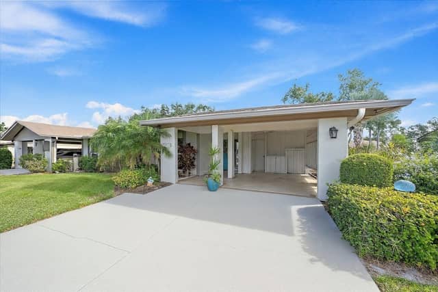 1349 GRAND BLVD #1006 photo