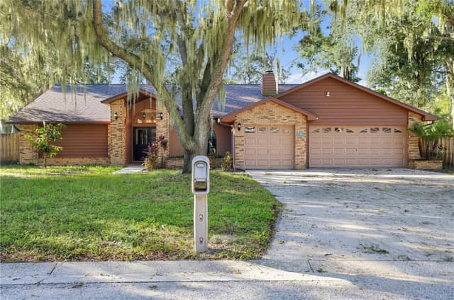1005 HOLLYBERRY CT photo