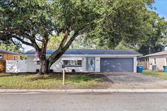 110 N NIMBUS AVE photo