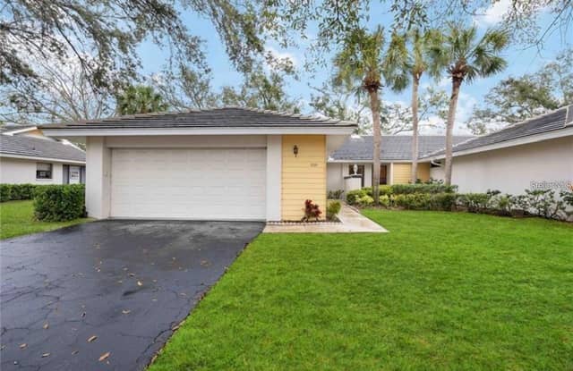 339 PEMBROKE LN S #228 photo