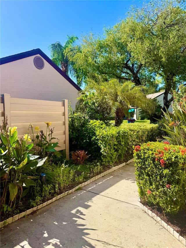 5847 CLUBSIDE DR photo