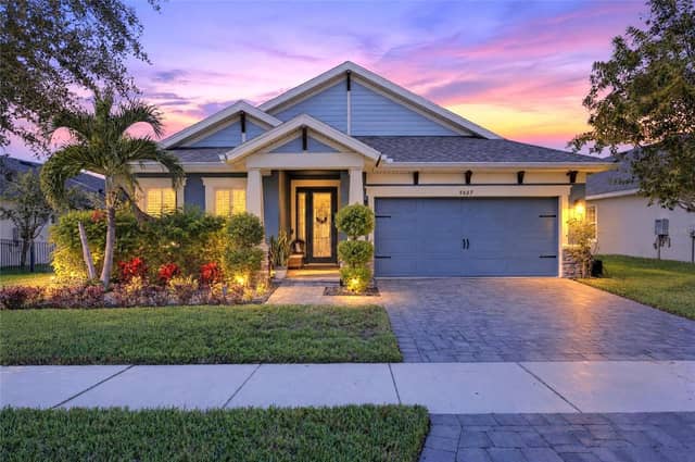 5527 SILVER SUN DR photo