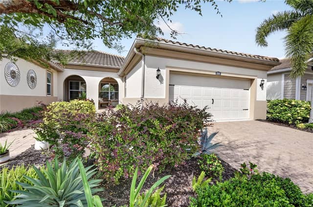 11910 TAPESTRY LN photo