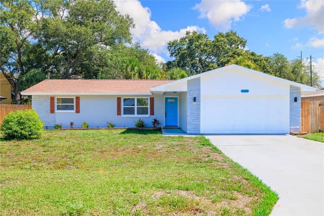 1486 CAROLYN LN photo