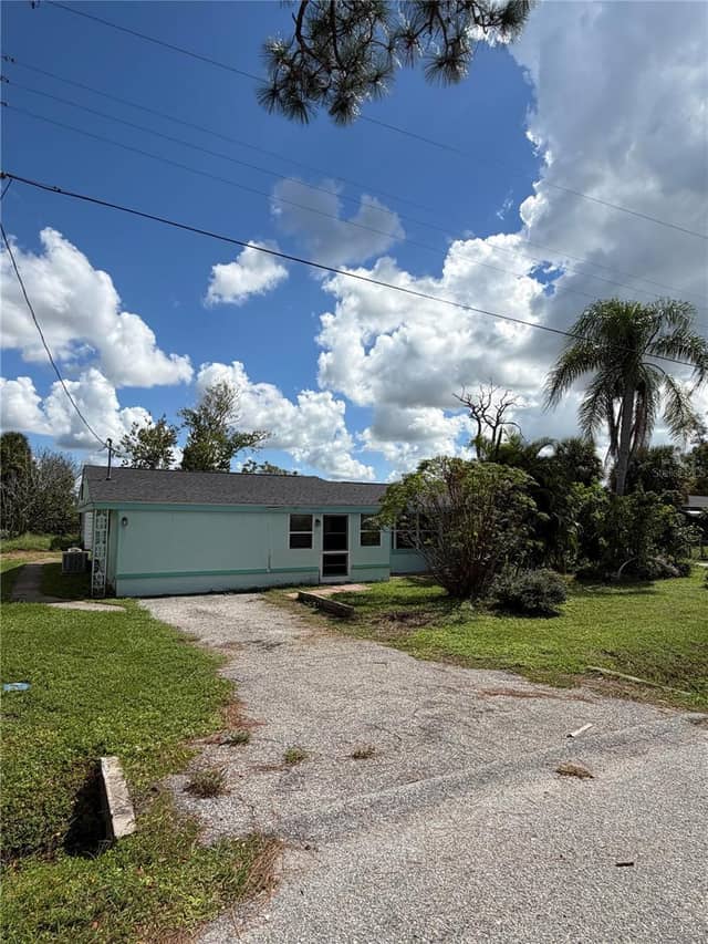 25 WARREN AVE photo