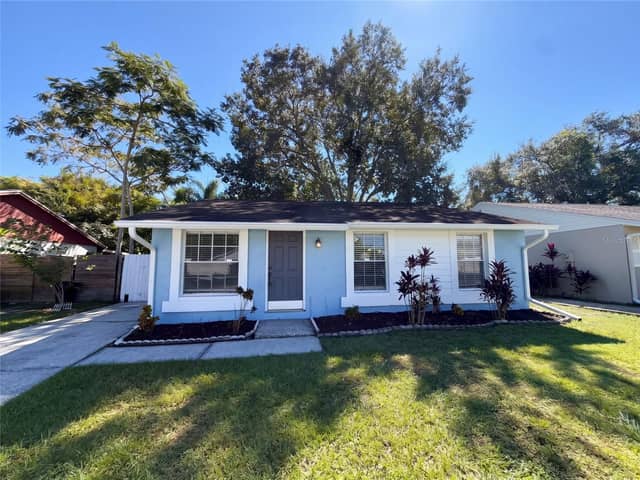 16005 WOODPINE DR photo