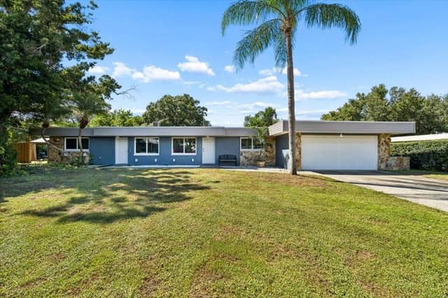 3301 SHERWOOD DR photo