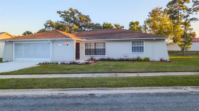 7910 RIVERDALE DR photo