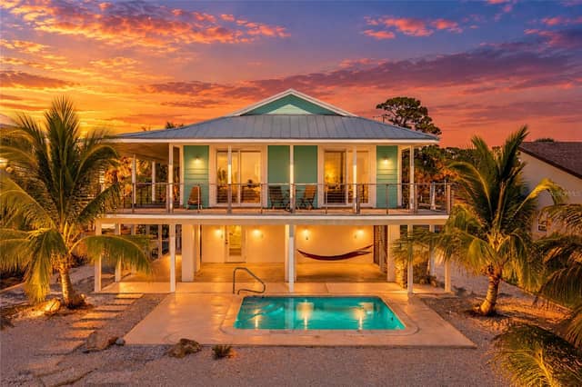 901 CHAPIN BLVD photo