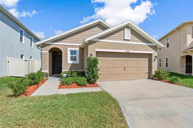 32676 CANYONLANDS DR photo