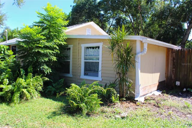 4225 OLD BRADENTON RD #C photo