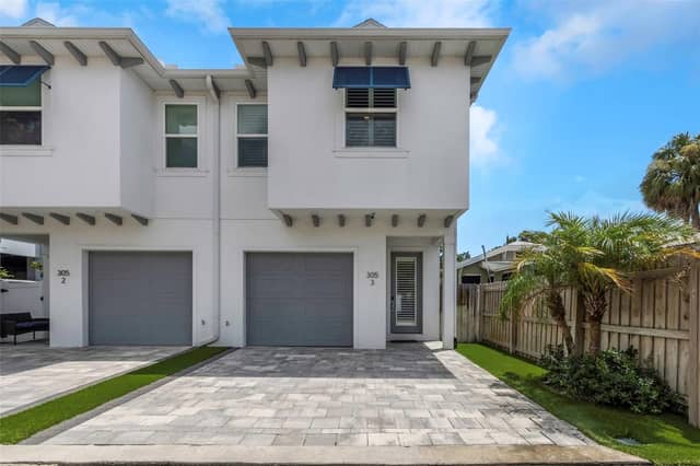 305 S ALBANY AVE #3 photo