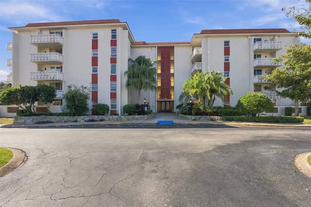 2630 PEARCE DR #211 photo
