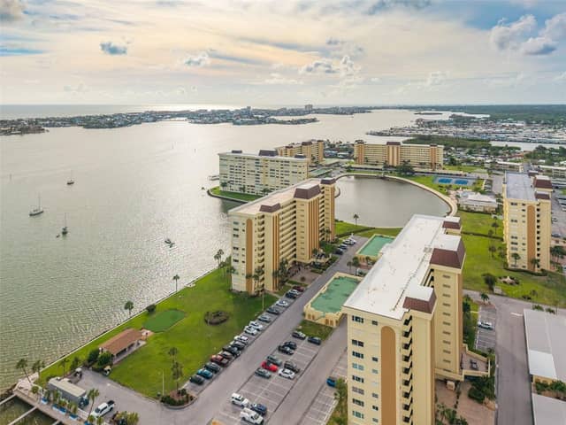 4525 COVE CIR #1002 photo
