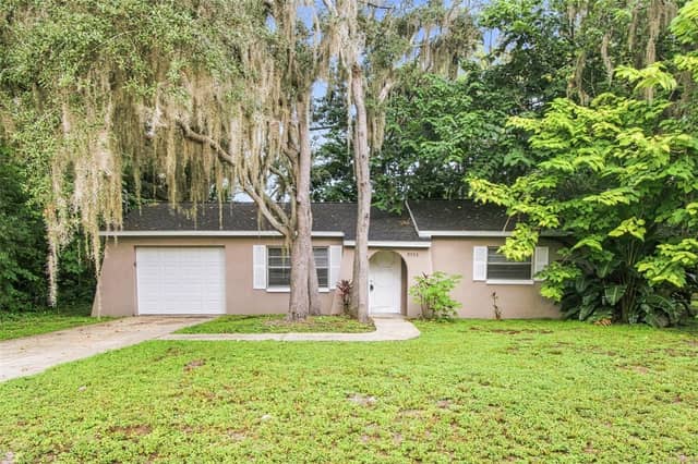 9135 MAYNARD AVE photo