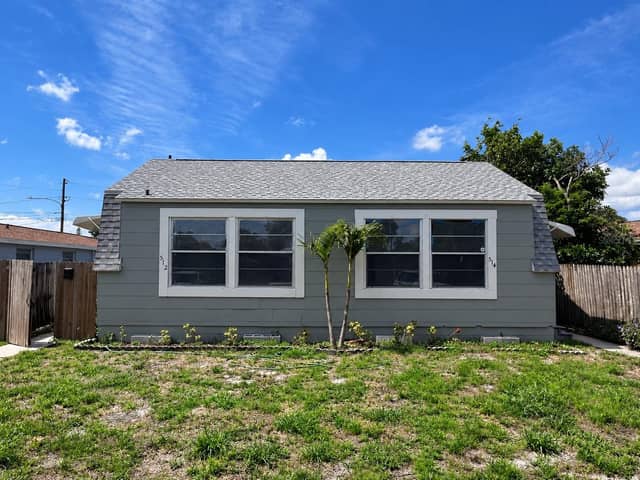 512 88TH AVE N photo