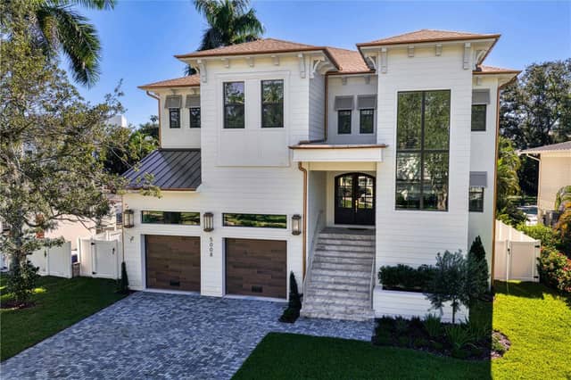 5008 W DICKENS AVE photo