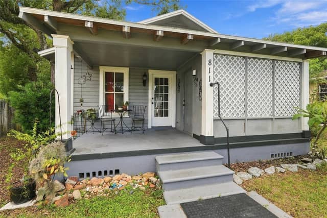 811 E FRIERSON AVE photo