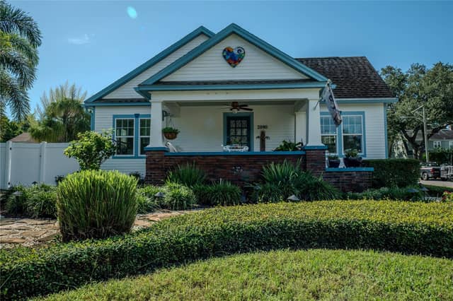 2890 8TH AVE N photo