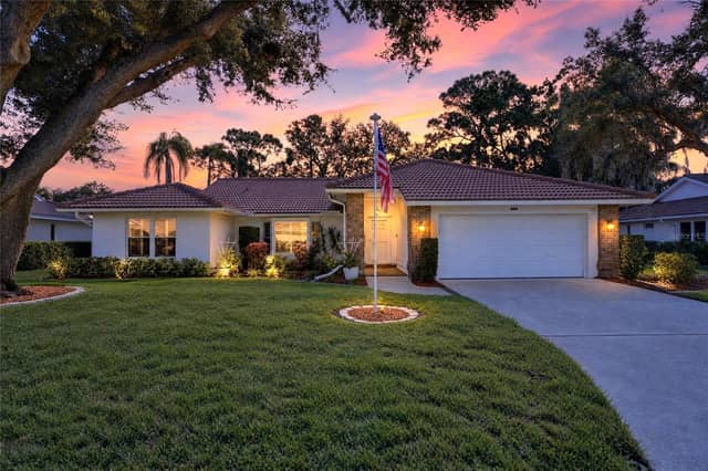 5713 GARDEN LAKES MAJESTIC photo