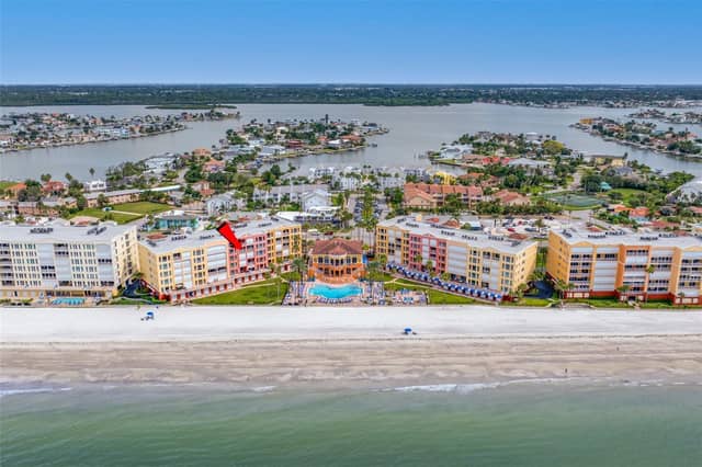 16700 GULF BLVD #524 photo