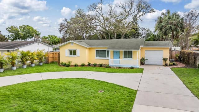 14704 SUNSET DR photo
