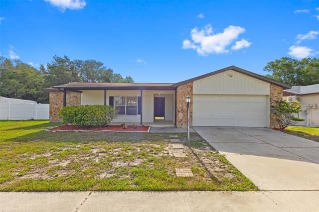 1358 FOXBORO DR photo