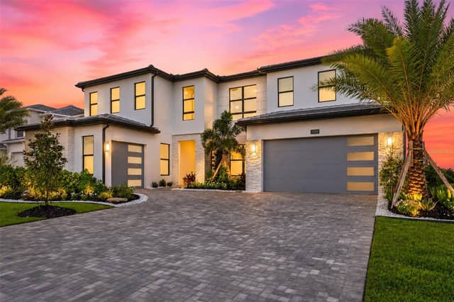 2509 WATERFRONT CIR photo