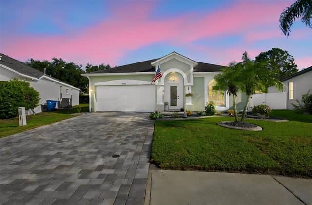 10225 GOLDENBROOK WAY photo