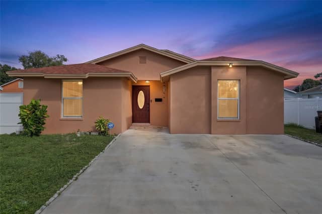 9608 ELGIN CT photo