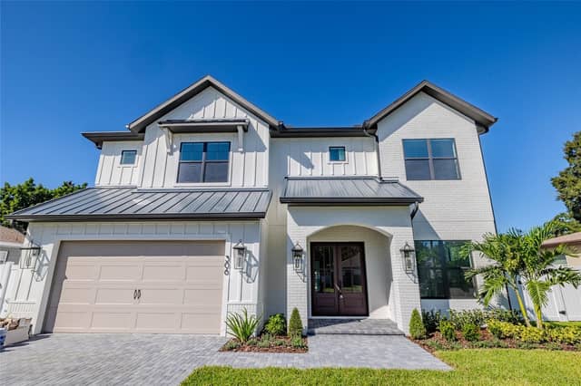 306 N EXCELDA AVE photo