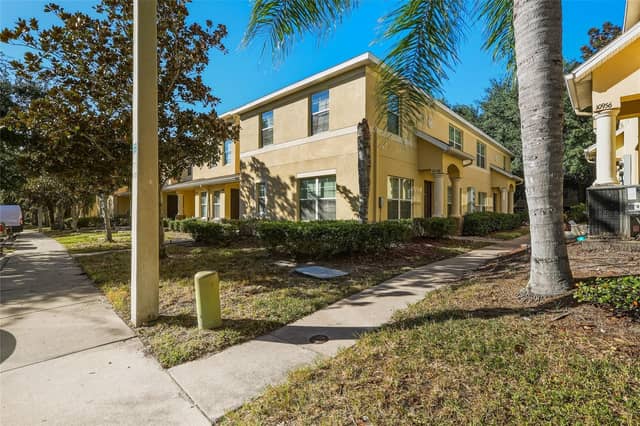 10952 KEYS GATE DR photo