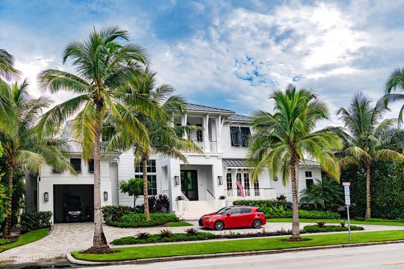 Luxury home in Sarasota-Manatee